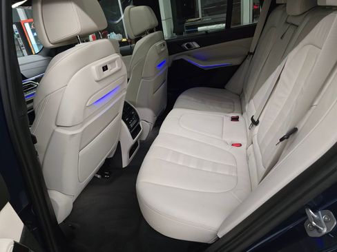 Used 2019 BMW X5 xDrive40i w/ Luxury Seating Package image 31