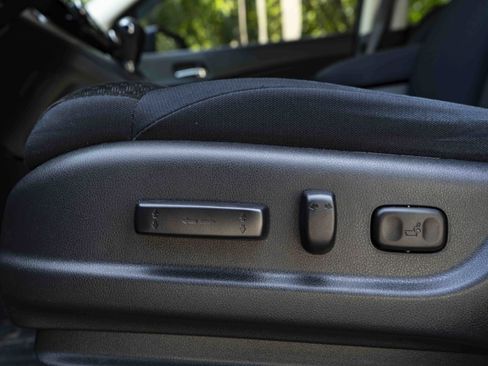 Used 2016 Honda CR-V EX image 41