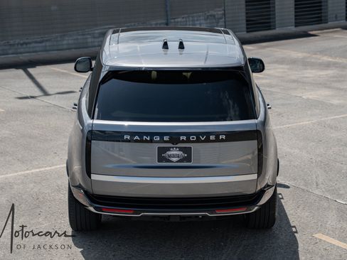 Used 2025 Land Rover Range Rover Autobiography AWD/4WD image 21