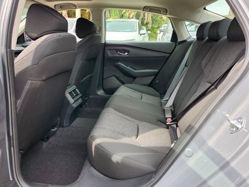 New 2025 Honda Accord SE image 7