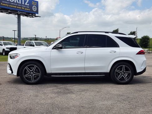 Used 2024 Mercedes-Benz GLE 350 4MATIC w/ AMG Line Interior image 4