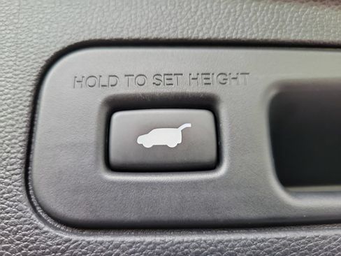 Certified 2025 Acura MDX Type S AWD/4WD image 12