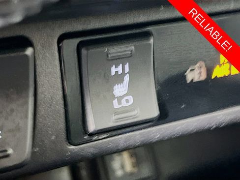 Used 2023 Toyota RAV4 XLE w/ Convenience Package FWD image 19