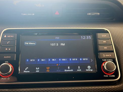 Used 2023 Nissan Kicks S FWD image 19
