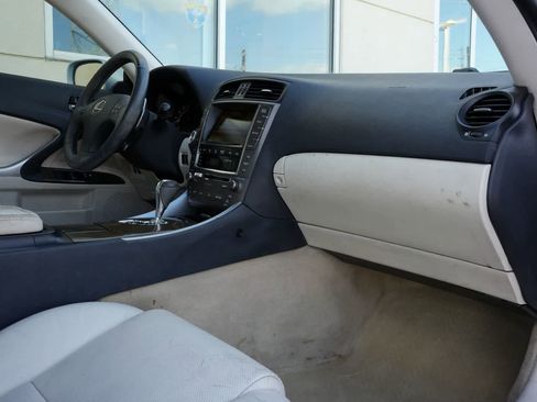Used 2010 Lexus IS 250C image 20
