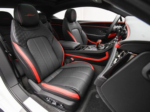 New 2025 Bentley Continental GT Speed image 17