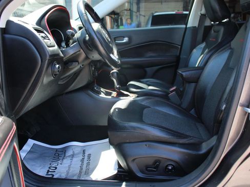 Used 2018 Jeep Compass Trailhawk w/ Safe & Security Group AWD/4WD image 20