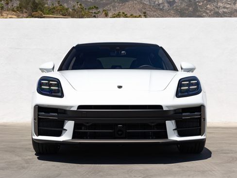 Certified 2026 Porsche Panamera Turbo S AWD/4WD image 10