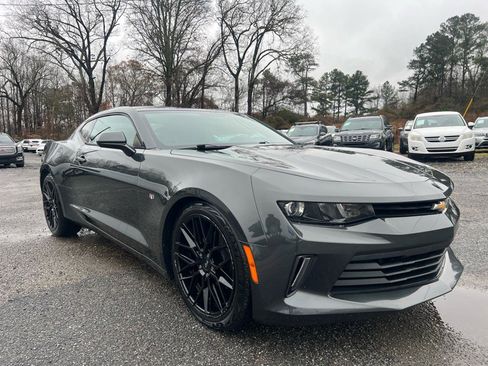 Used 2017 Chevrolet Camaro LT image 7