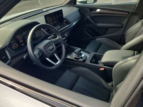 Used 2023 Audi Q5 2.0T Premium Plus w/ Premium Plus Package image 10