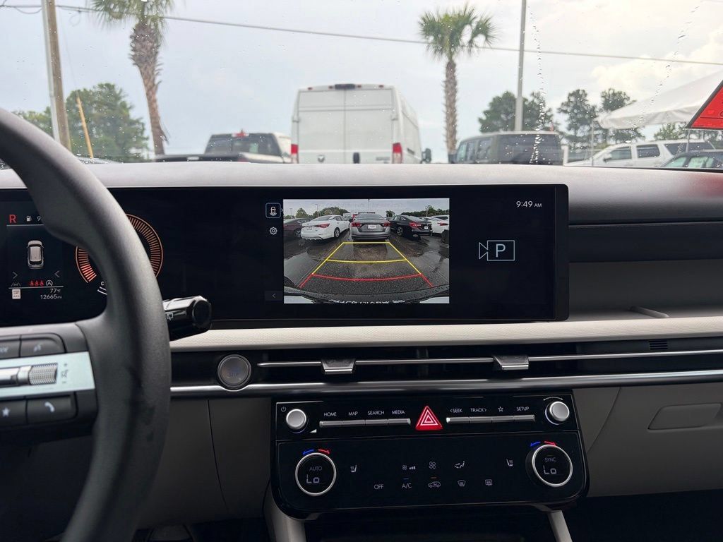 Used 2025 Hyundai Tucson SEL FWD image 22