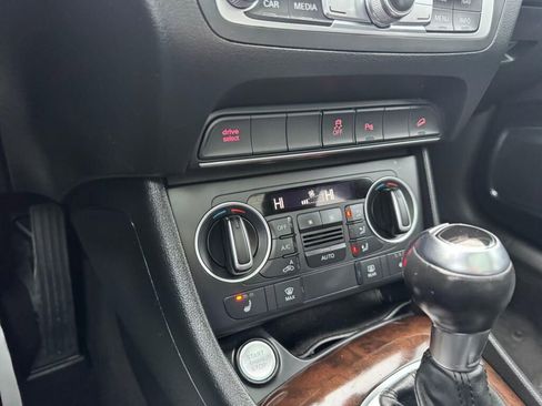 Used 2016 Audi Q3 2.0T Prestige image 17