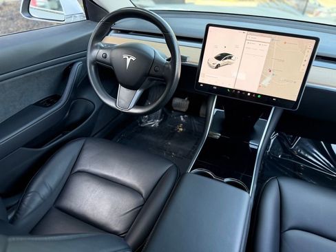 Used 2018 Tesla Model 3 Long Range image 40