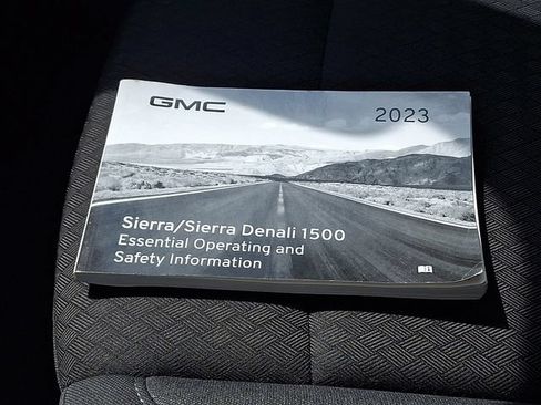 Used 2023 GMC Sierra 1500 Elevation AWD/4WD image 28