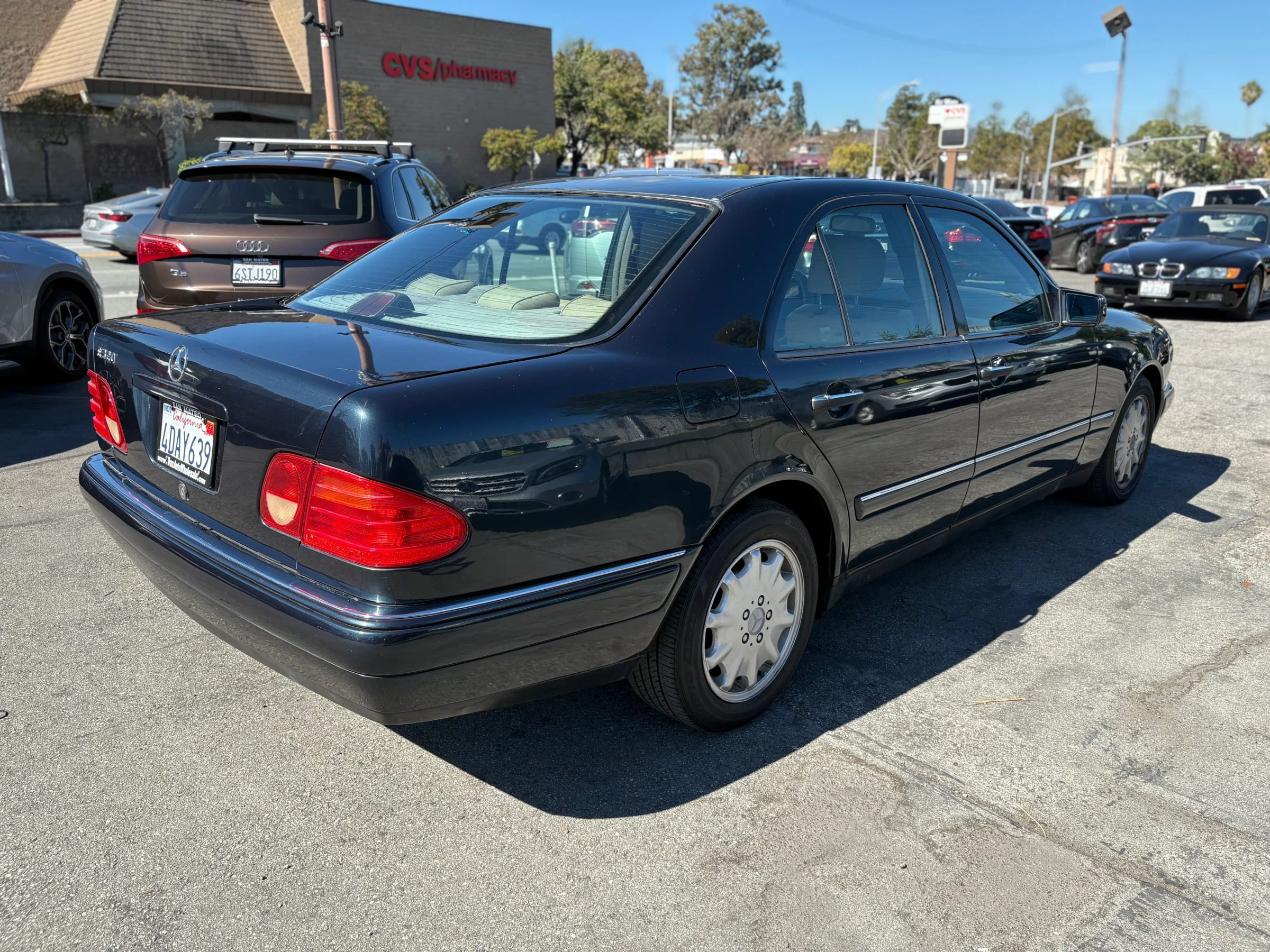 Used 1996 Mercedes-Benz E 320 Sedan image 6