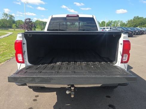 Used 2016 Chevrolet Silverado 1500 LTZ w/ LTZ Plus Package AWD/4WD image 11