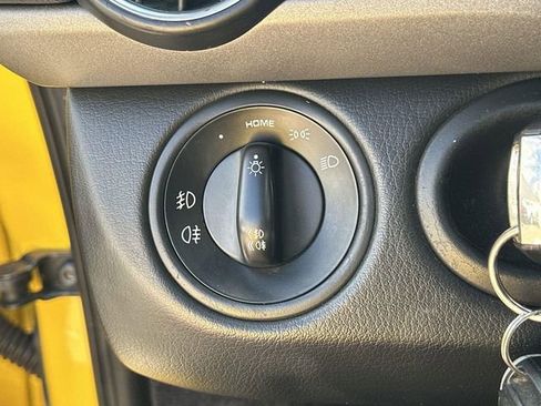 Used 2008 Porsche Boxster image 16