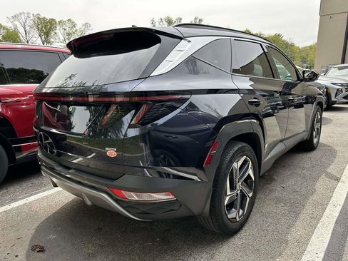 Certified 2024 Hyundai Tucson Limited AWD/4WD image 2