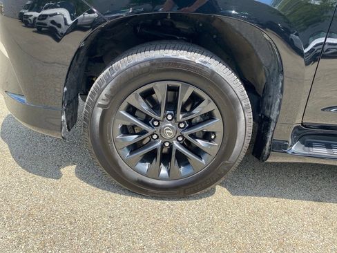 Used 2022 Lexus GX 460 Premium AWD/4WD image 27