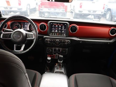 Used 2022 Jeep Wrangler Unlimited Rubicon w/ Cold Weather Group image 23