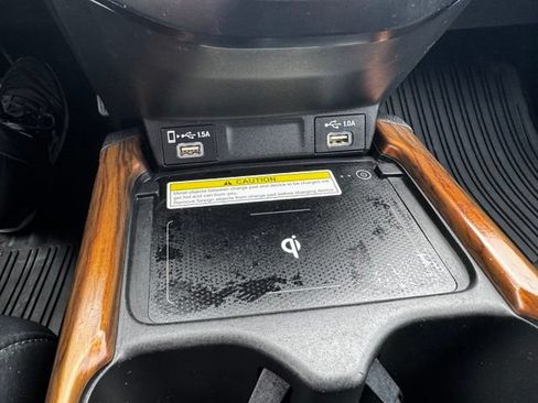 Used 2021 Honda CR-V Touring image 23