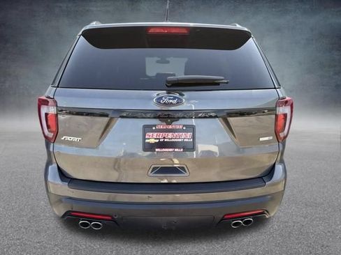 Used 2019 Ford Explorer Sport w/ Equipment Group 401A AWD/4WD image 9