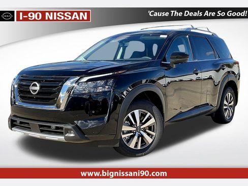 New 2025 Nissan Pathfinder SL image 1