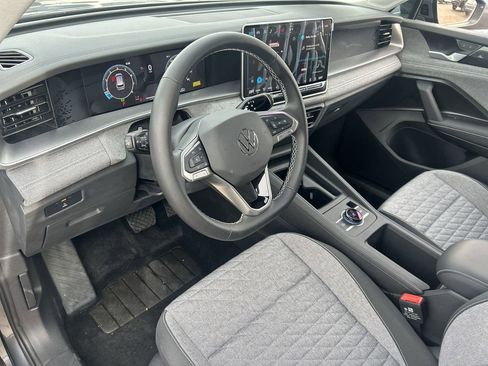 New 2026 Volkswagen Tiguan S image 14