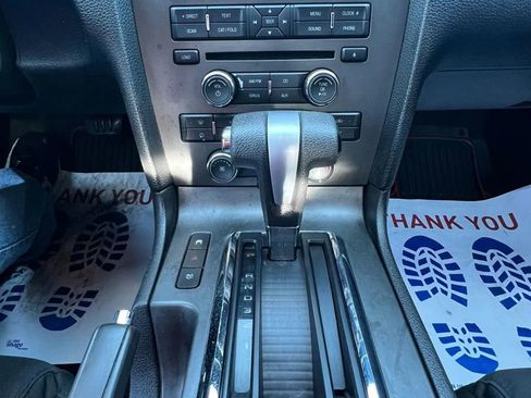 Used 2010 Ford Mustang Coupe image 12