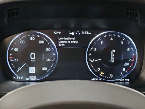 Used 2020 Volvo XC60 T5 Momentum image 26