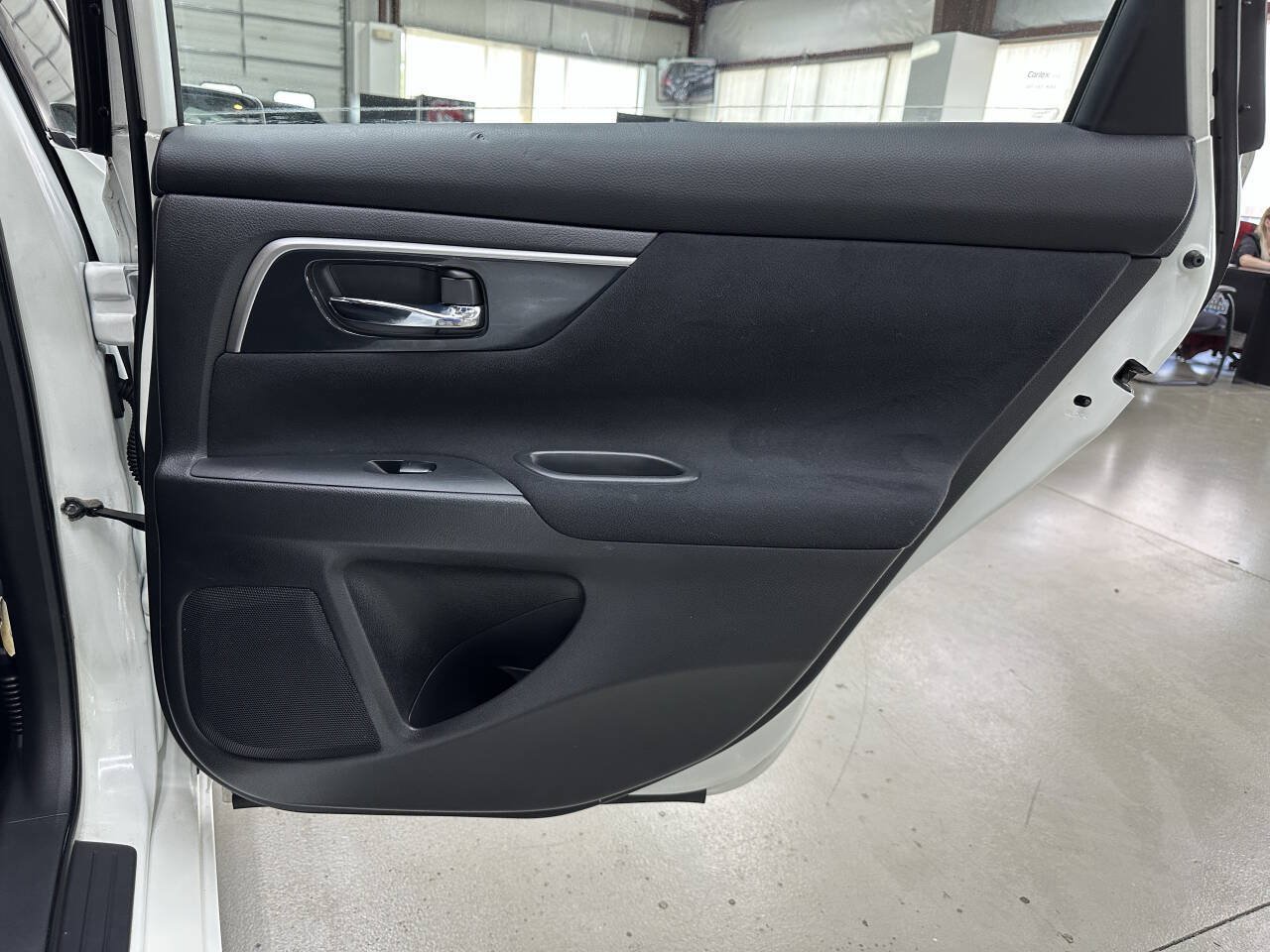 Used 2014 Nissan Altima 2.5 S w/ Display Audio Package FWD image 14