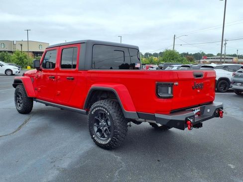 Used 2025 Jeep Gladiator Willys image 5