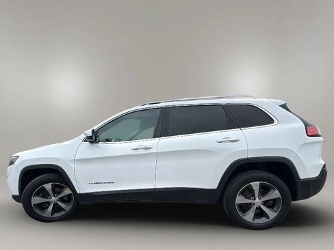Used 2019 Jeep Cherokee Limited w/ Trailer Tow Group AWD/4WD image 4