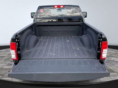 Used 2024 RAM 2500 Big Horn w/ Sport Appearance Package image 19