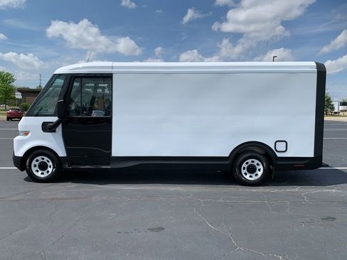 Used 2024 Chevrolet Brightdrop 600 w/ Commercial Equipment Package AWD/4WD image 14