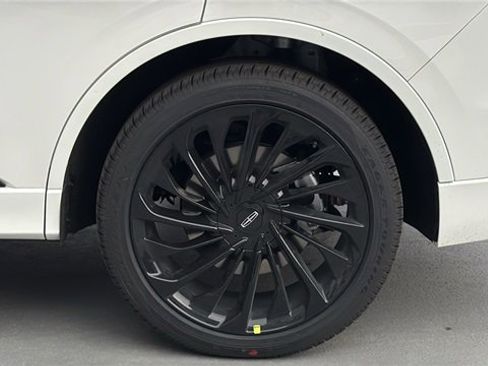 New 2026 Lincoln Aviator Reserve image 5