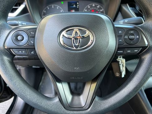 Used 2023 Toyota Corolla LE FWD image 14
