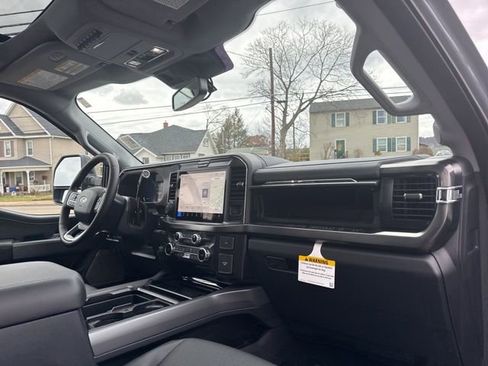 New 2026 Ford F250 Lariat w/ Black Appearance Package AWD/4WD image 38
