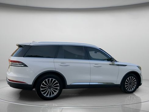Used 2023 Lincoln Aviator Reserve w/ Equipment Group 201A RWD image 30