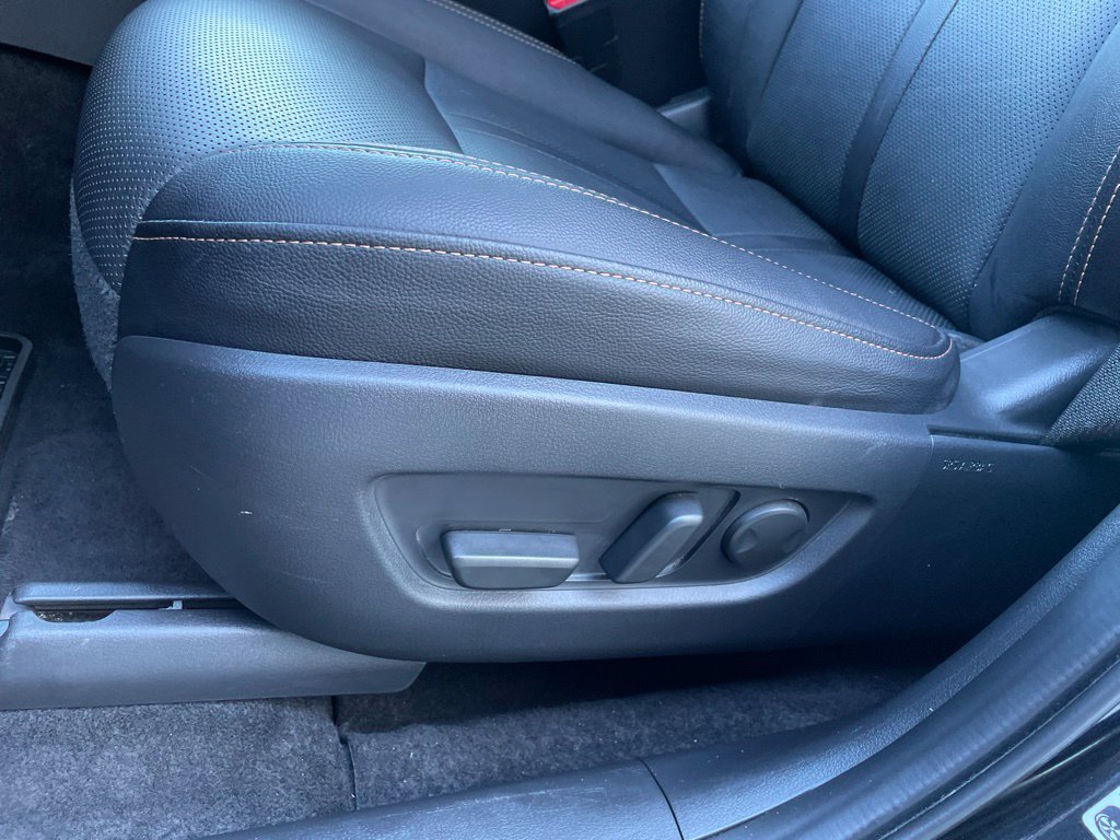 Certified 2025 MAZDA CX-90 3.3 Turbo w/ Preferred Package AWD/4WD image 15