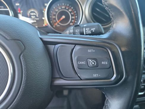 Used 2021 Jeep Wrangler Unlimited Sport AWD/4WD image 20