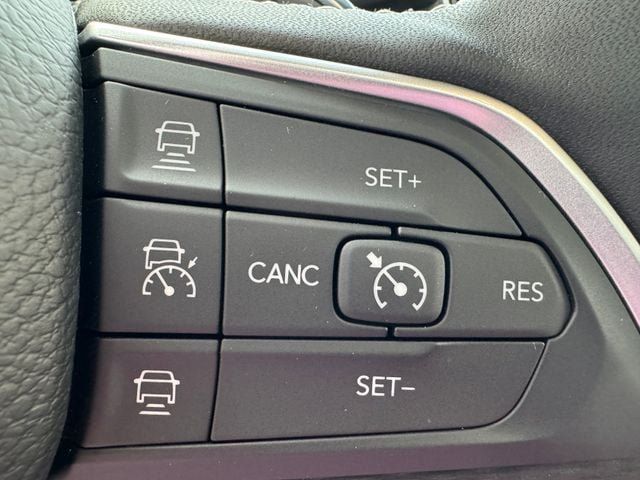 New 2025 Jeep Grand Cherokee Laredo X w/ Luxury Tech Group I AWD/4WD image 45