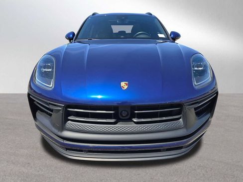 Used 2024 Porsche Macan GTS AWD/4WD image 8