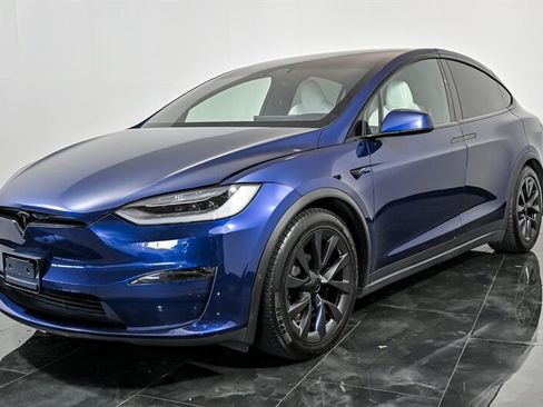 Used 2022 Tesla Model X AWD/4WD image 5