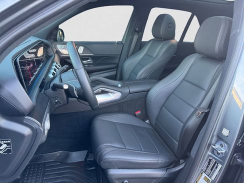 Used 2025 Mercedes-Benz GLE 450e 4MATIC image 10
