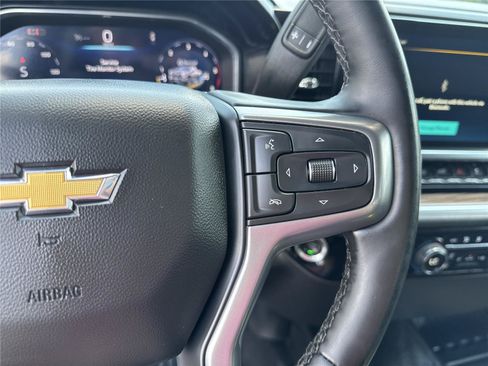 Used 2025 Chevrolet Silverado 2500 LT w/ Convenience Package AWD/4WD image 23