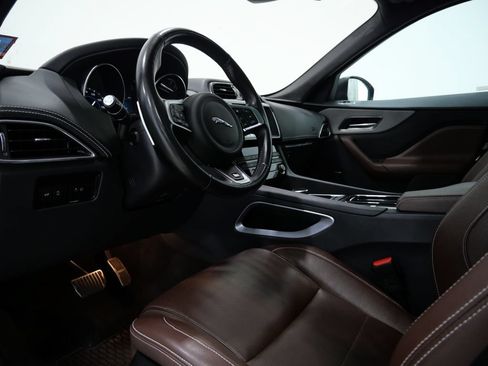 Used 2020 Jaguar F-PACE S AWD/4WD image 12