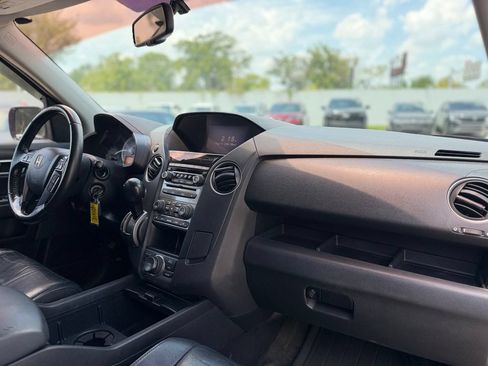 Used 2013 Honda Pilot Touring image 17