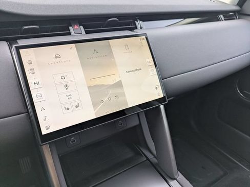 New 2025 Land Rover Discovery Sport S AWD/4WD image 11