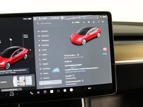 Used 2020 Tesla Model 3 Standard Range Plus image 16